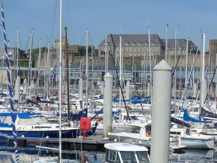 Apartment Appt 2 Ch Vue A 5' De La Gare De Brest