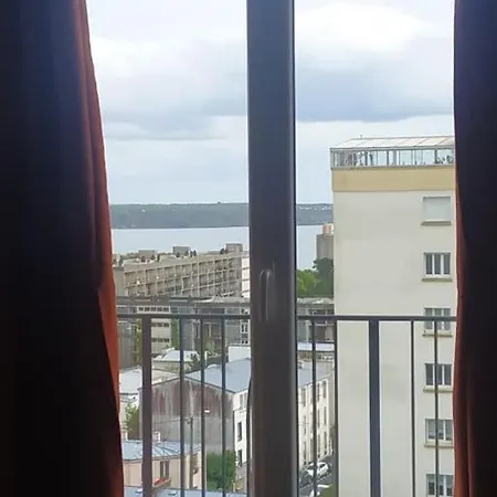 Appt 2 Ch Vue Mer A 5' De La Gare De Brest Exterior photo